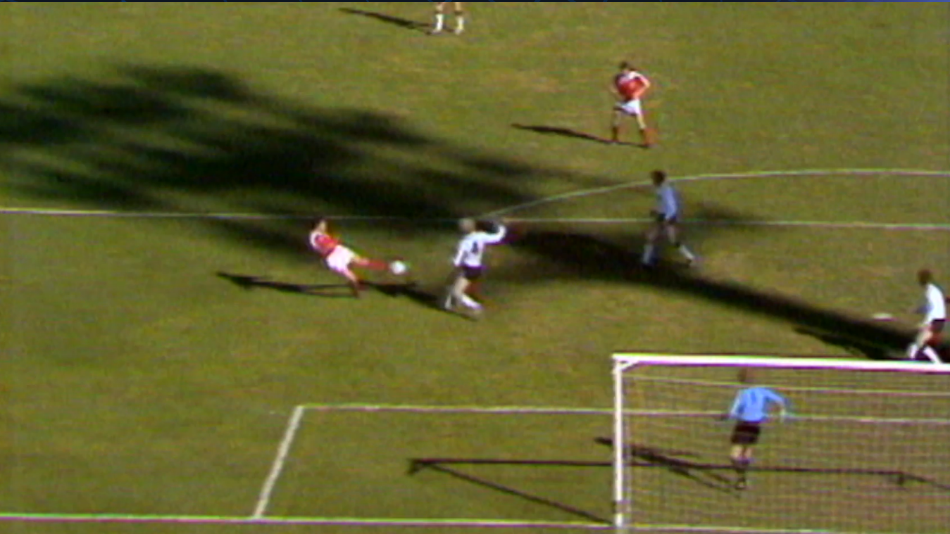 Hans Krankl of Austria delivers a spectacular acrobatic finish toward West Germany’s goal in the 66th minute of their 1978 FIFA World Cup match, with defenders and the goalkeeper reacting during a pivotal moment in Córdoba.